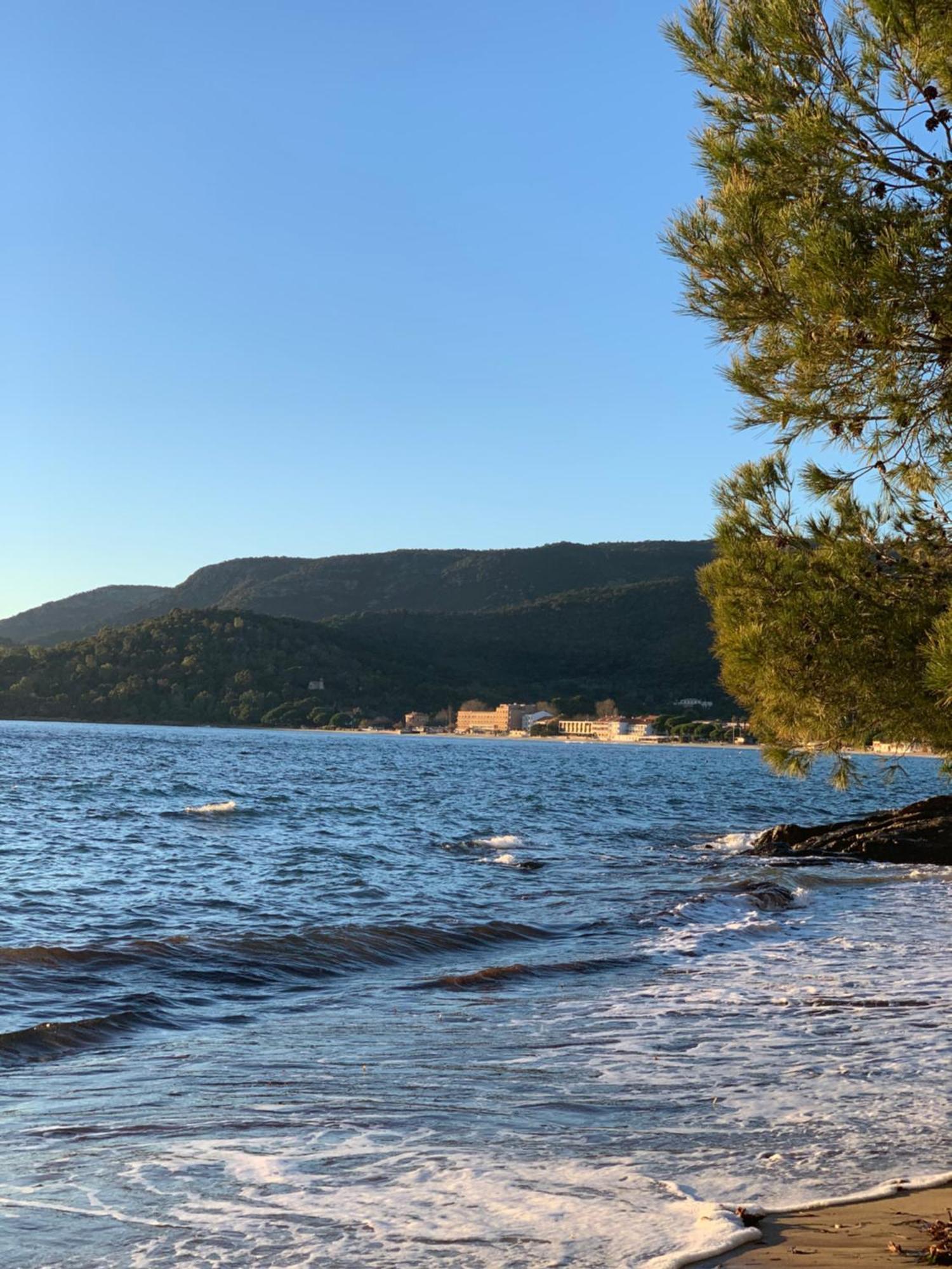 Grand Hotel Moriaz Le Lavandou Exteriér fotografie