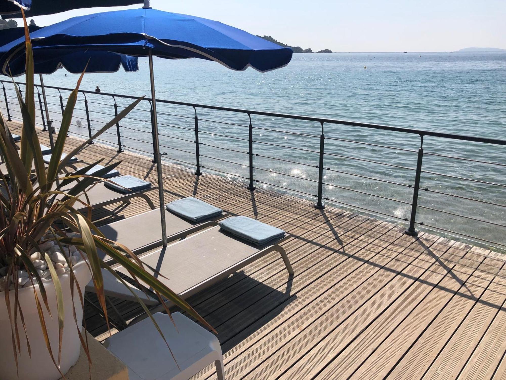 Grand Hotel Moriaz Le Lavandou Exteriér fotografie