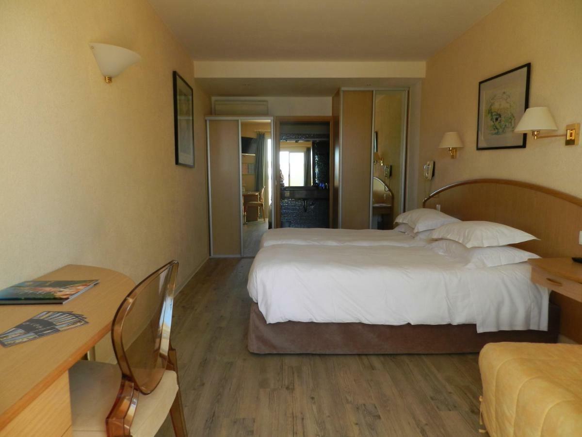 Grand Hotel Moriaz Le Lavandou Exteriér fotografie